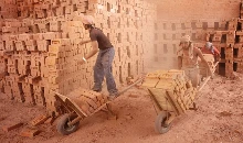 International Labour Day 2025: हर साल 01 मई को मनाया जाता है लेबर डे, जानिए इतिहास और महत्व