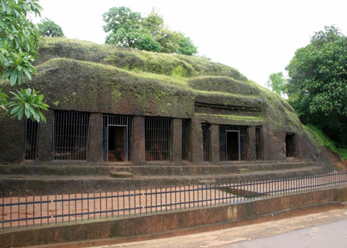 Arvalem Cave: महाभारत के पांडव भी गए थे गोवा, इन गुफाओं में आज भी घूमने जाते थे लोग