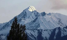यह ग्लेशियर की मौत की शोकसभा नहीं अपितु भावी संकट का है संकेत