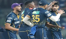 IPL 2025 PlayOffs: गुजरात टाइटंस ने कटाया प्लेऑफ का टिकट, जीटी ने खोली इन दो टीमों की किस्मत