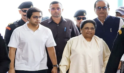 आकाश आनंद की BSP में धमाकेदार वापसी, भतीजे को Mayawati ने दी बड़ी जिम्मेदारी, बनाया मुख्य राष्ट्रीय समन्वयक