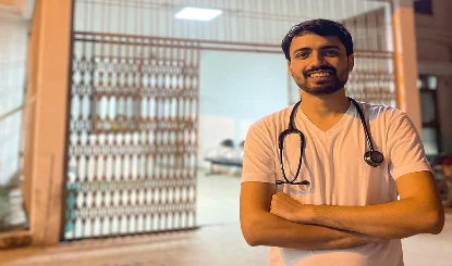 Yatri Doctor ने पाकिस्तान की यात्रा को लेकर तोड़ी चुप्पी, कहां-मैंने पाकिस्तान का दौरा किया क्योंकि...