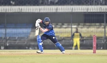 IPL 2025 के बीच इस खिलाड़ी पर लगा दुष्कर्म का आरोप, मंगेतर ने कराया केस दर्ज