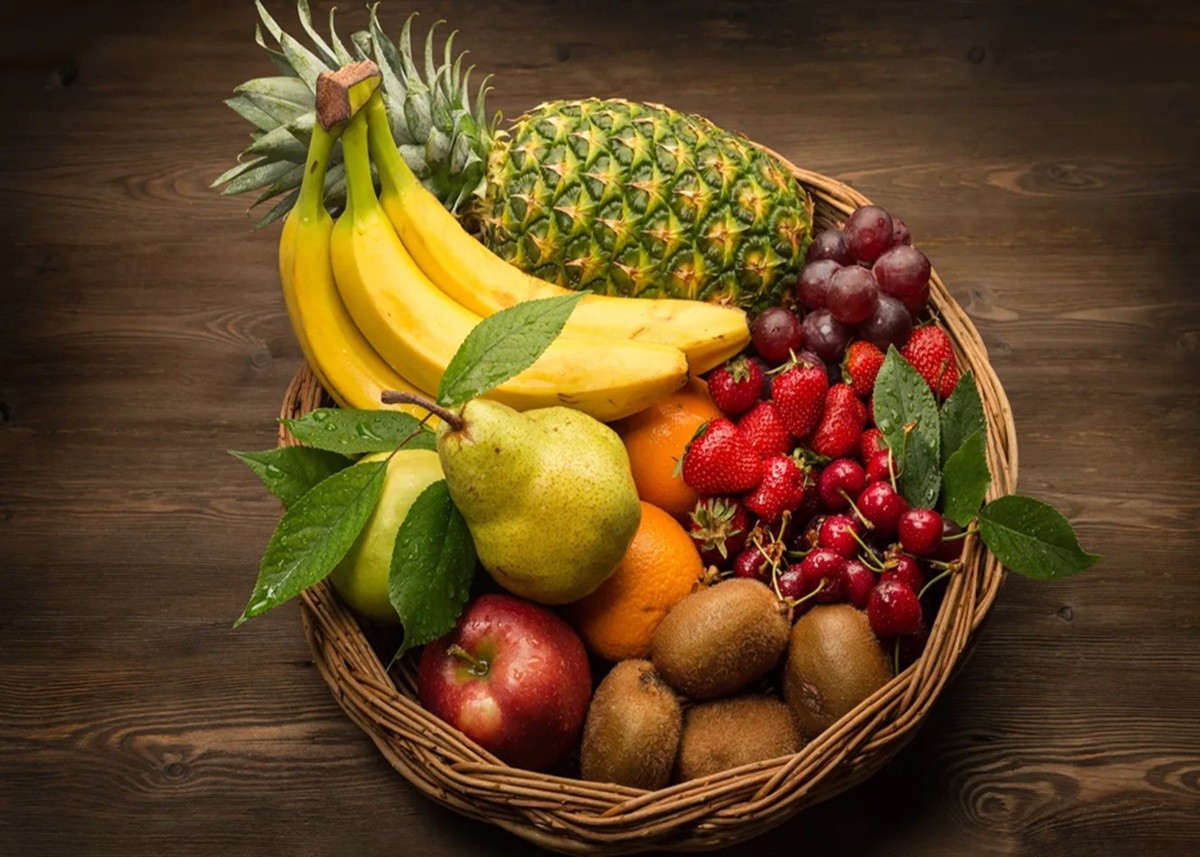 Health Tips: गर्मियों में डाइजेशन की समस्या से बचने के लिए डाइट में शामिल करें ये चीजें, हाइड्रेटेड रहेंगे आप