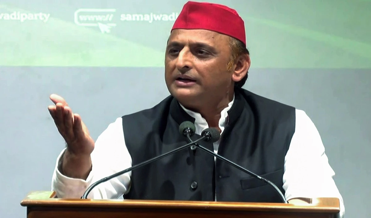 PDA पर भरोसा, 2027 की फोकस, अखिलेश यादव कुछ इस अंदाज में कर रहे UP विधानसभा चुनाव की तैयारी