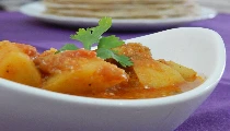 Dum Aloo Recipe: घर पर बनाकर तैयार करें रेस्टोरेंट स्टाइल दम आलू, मेहमानों के मुंह से भी निकलेगा वाह-वाह