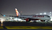 Tel Aviv एयरपोर्ट के पास मिसाइल हमला, Air India ने डाइवर्ट की अपनी फ्लाइट