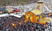 Kedarnath Dham Yatra | बाबा केदार के दर्शन के लिए उमड़े शिव भक्त, चौथे दिन ही आंकड़ा एक लाख के पार हुआ