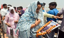 Operation Sindoor के बाद पहलगाम पीड़ित शुभम द्विवेदी की पत्नी ने दिया बयान, PM Modi के लिए दिया खास संदेश