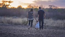 Global Day of Parents 2025: माता-पिता और संतान के संबंधों की संस्कृति को जीवंतता दें