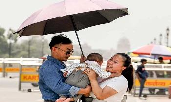 दिल्ली में भीषण गर्मी का कहर