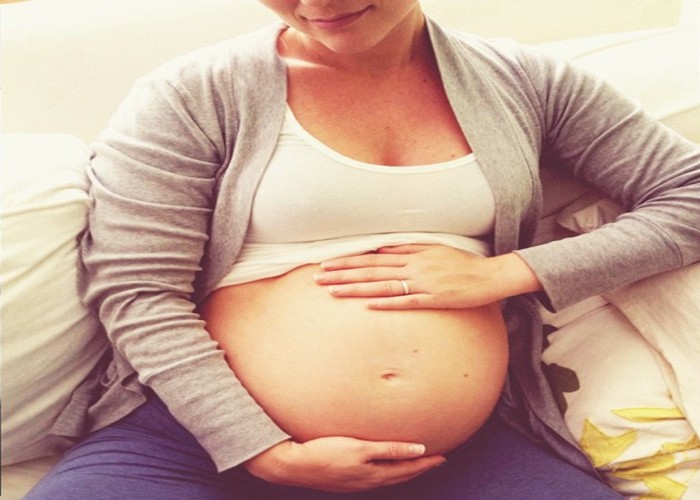 Fertility in Women: मां बनने की राह में रोड़ा बन सकती हैं आपकी ये आदतें, एग क्वालिटी और फर्टिलिटी पर होता है असर