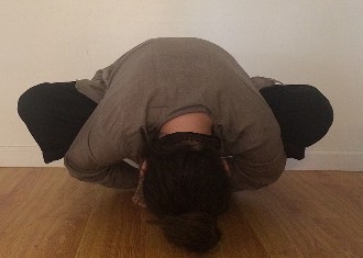 Yoga Tips: मलासन का रोजाना अभ्यास करने से मिलेंगे ढेरों फायदे, कब्ज से भी मिलेगी राहत