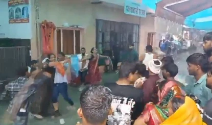 खाटूश्यामजी में श्रद्धालुओं को लाठी-डंडों से पीटा, बारिश से बचने के लिए दुकान में हुए थे दाखिल