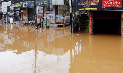 Kerala Heavy Rainfall | केरल में भारी बारिश से भूस्खलन, जलभराव और नदियों का जलस्तर बढ़ा