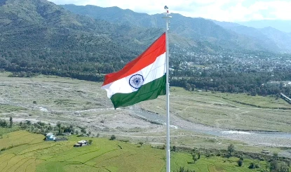 ट्रम्प प्रशासन भारतीय दर्शन को अपनाकर वैश्विक समस्याओं का हल निकाल सकते हैं