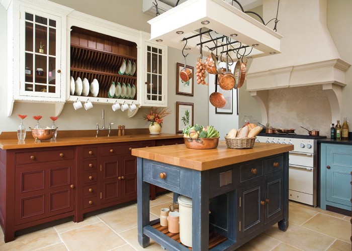 Kitchen Vastu Dosh: रसोई घर में भूलकर भी नहीं रखना चाहिए ये 5 चीजें, वरना बढ़ेगी निगेटिव एनर्जी