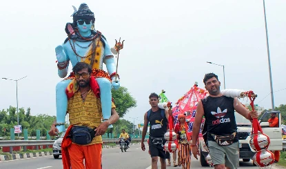 अपनी पहचान जाहिर करने में कैसी शर्म !