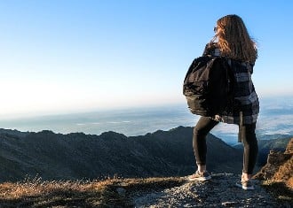 Travel Tips: मानसून में घूम आएं ओरछा और खजुराहो, IRCTC लेकर आया शानदार प्लान