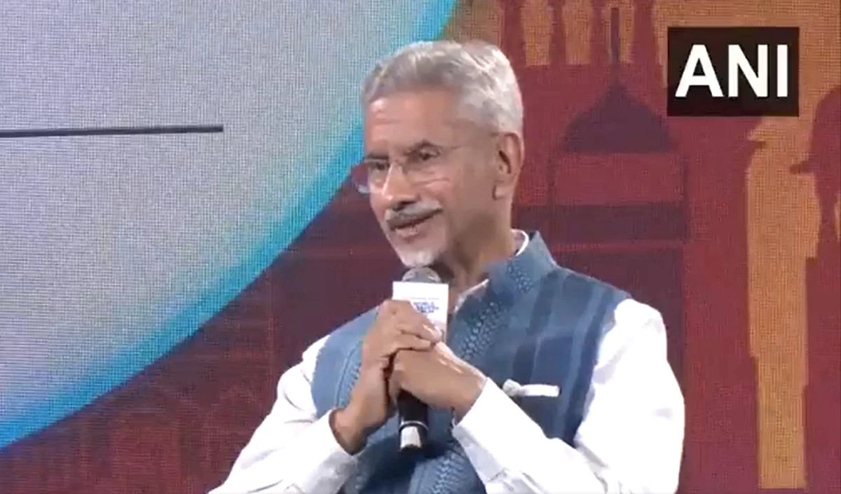 जयशंकर का रूसी तेल पर कड़ा रुख: क्या विश्व व्यापार में बदलाव आएगा? Jaishankar Rejects Oil Import Pressure news image