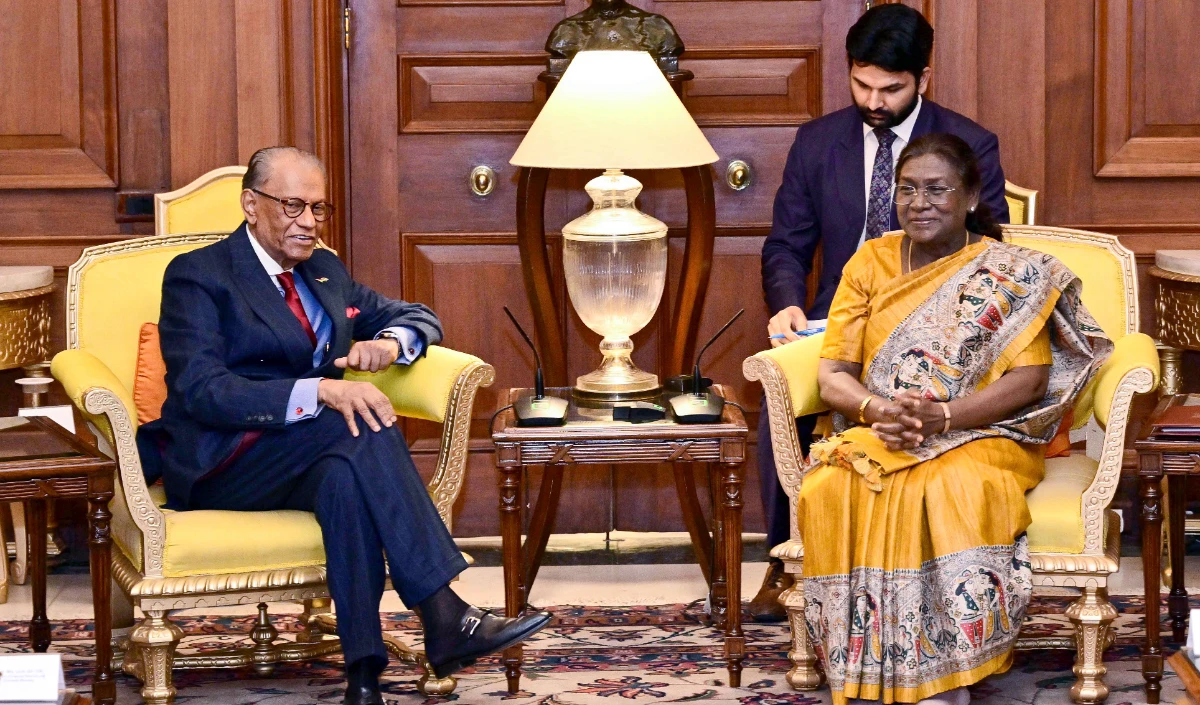 भारत-मॉरीशस संबंध होंगे और मजबूत: राष्ट्रपति मुर्मू ने PM रामगुलाम से मिलकर जताया विश्वास