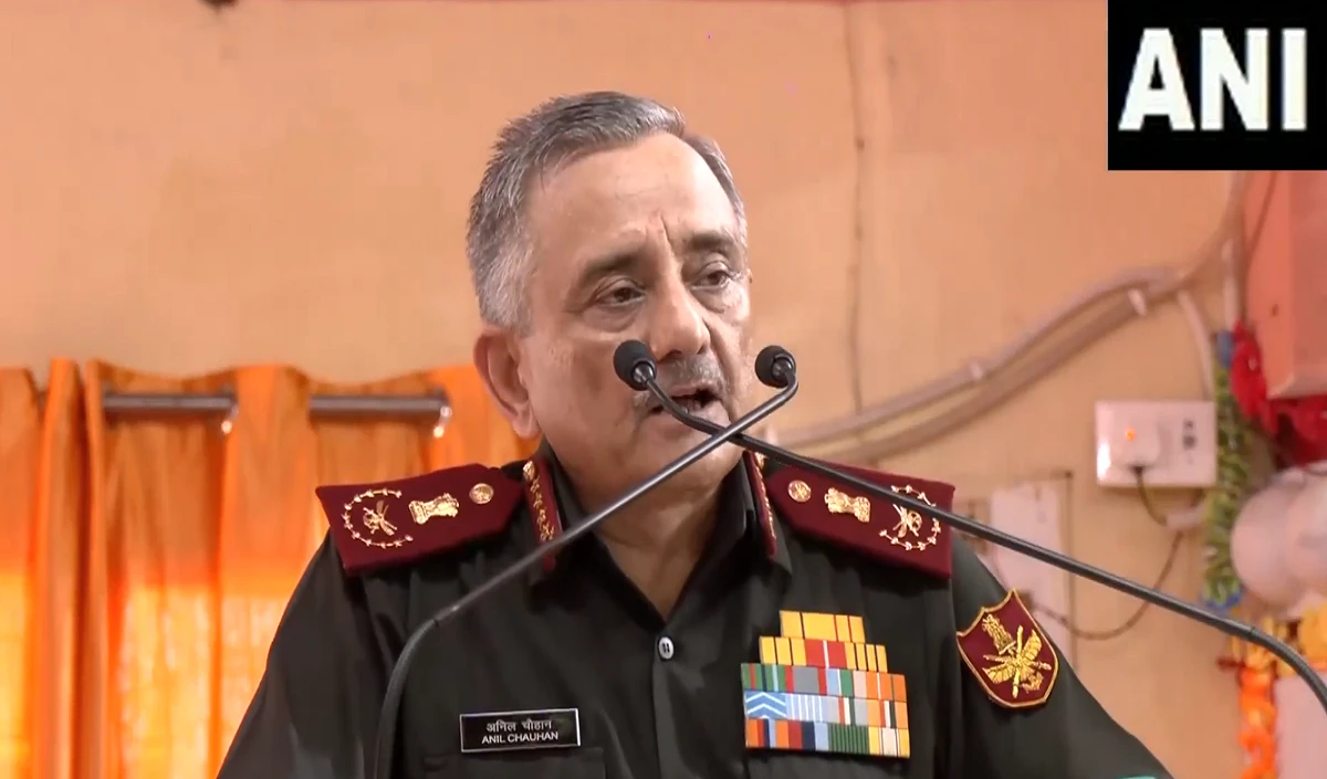 सीडीएस चौहान: चीन सीमा विवाद- भारत की सबसे बड़ी चुनौती? राष्ट्रीय China Border Dispute Causes Concern news image