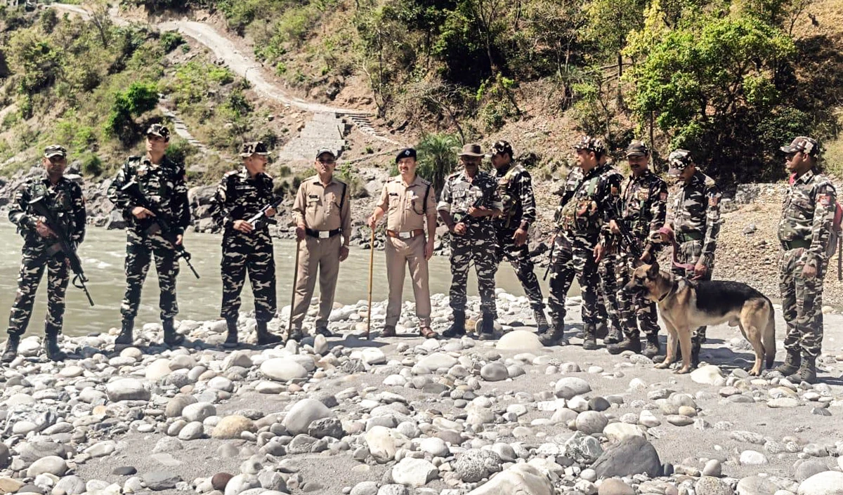 नेपाल हिंसा: विश्व स्तर पर अलर्ट, भारत ने बढ़ाई सीमा सुरक्षा? India Strengthens Border Nepal Protests news image