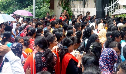 Patna में NEET Aspirant की मौत से हंगामा, परिवार ने रेप और हत्या का आरोप लगाकर कारगिल चौक जाम किया