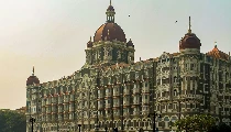 Mumbai के Taj Hotel का 59 साल पुराना बिल Viral, जब 1 तोला Gold से भी महंगा था एक रात का कमरा!