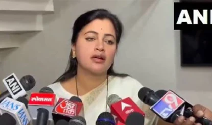 Amravati civic polls: नवनीत राणा के कारण हारे...22 BJP उम्मीदवारों ने CM फडणवीस को लिखा पत्र