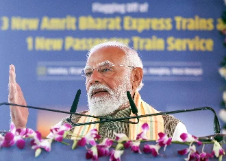 PM Modi का बंगाल में हुंकार, बोले- TMC के 