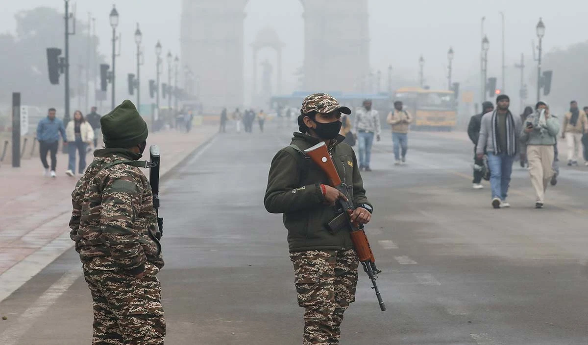 भीषण सर्दी में भी अडिग है देश की सुरक्षा, राजधानी से लेकर सीमाओं तक जवानों का हौसला कायम