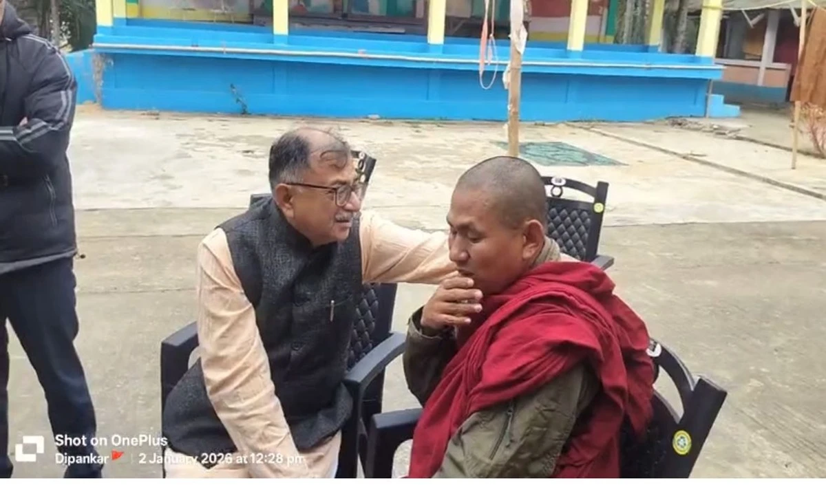 Tarun Vijay reached Angel Chakma Tarun Vijay reached Angel Chakma