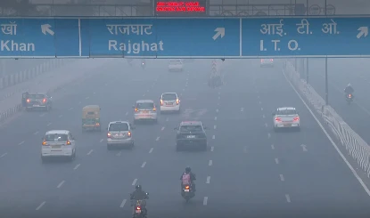 Delhi-NCR को प्रदूषण से मिली थोड़ी राहत, सुधरे Air Quality Index के बाद GRAP-4 के प्रतिबंध हटे