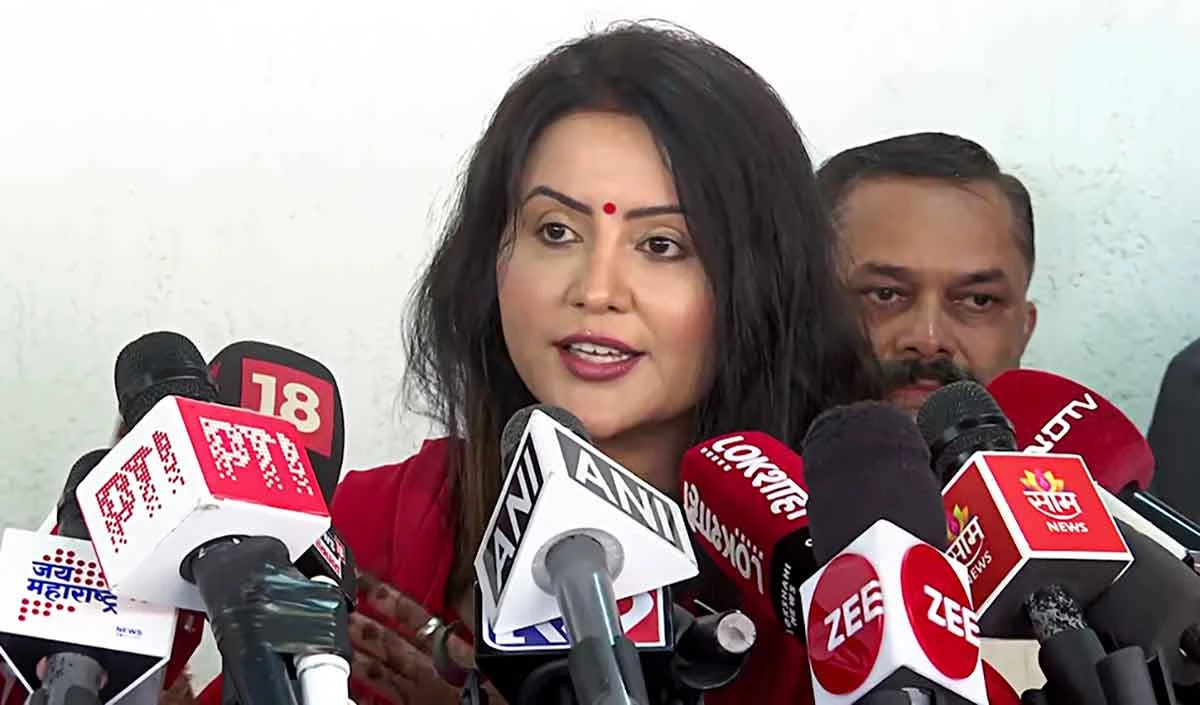 Amruta Fadnavis Amruta Fadnavis