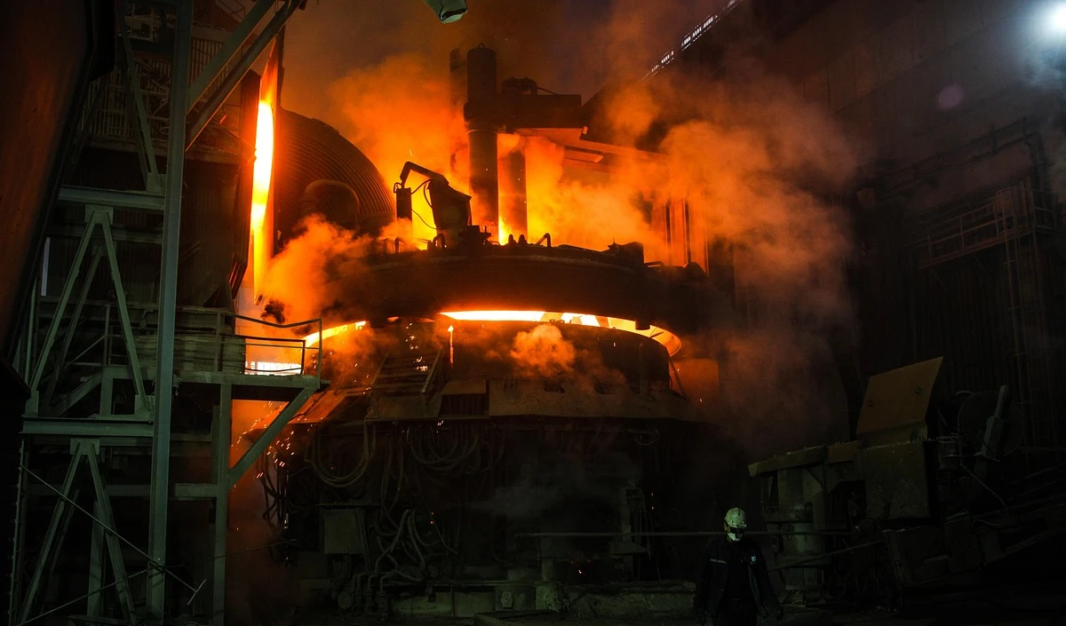 massive explosion steel factory massive explosion steel factory