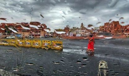 राजस्थान में मौसम का मिजाज बदला: पश्चिमी विक्षोभ से जयपुर सहित कई जिलों में बारिश, बढ़ी ठिठुरन