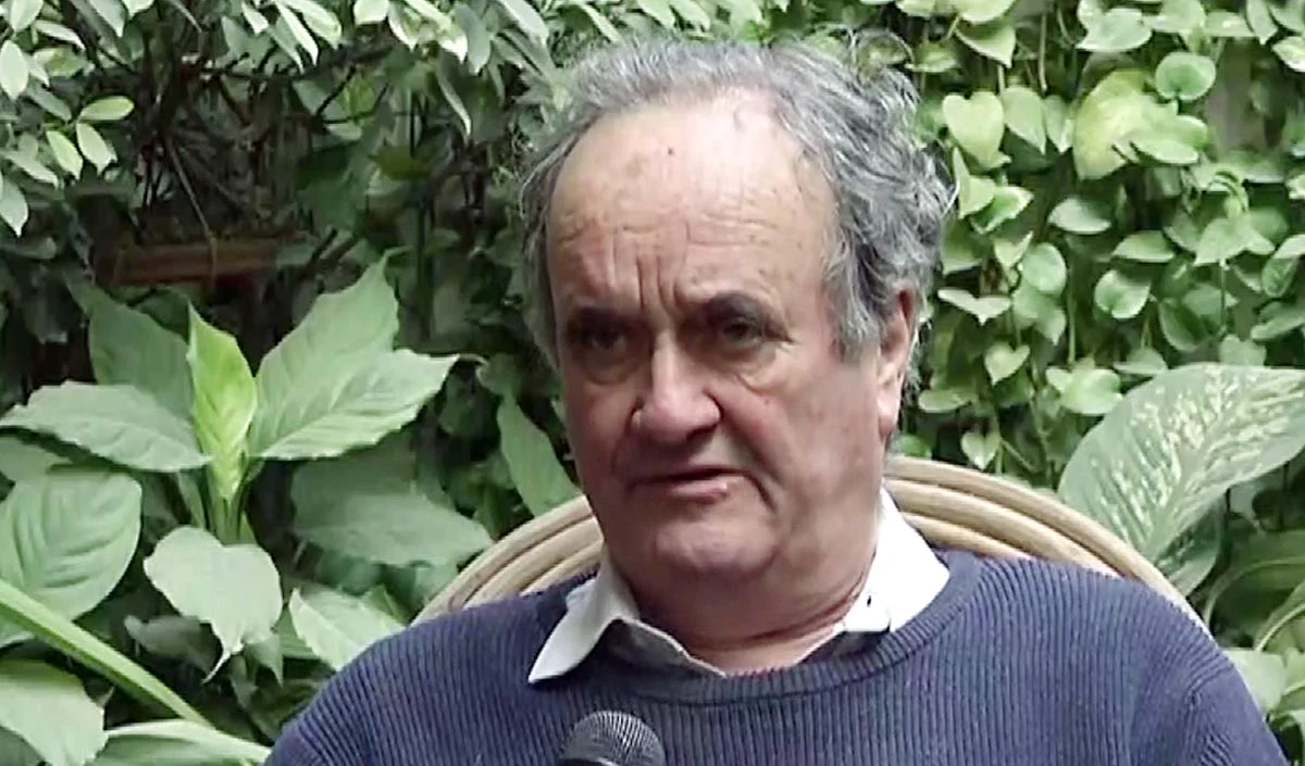 Mark Tully Mark Tully