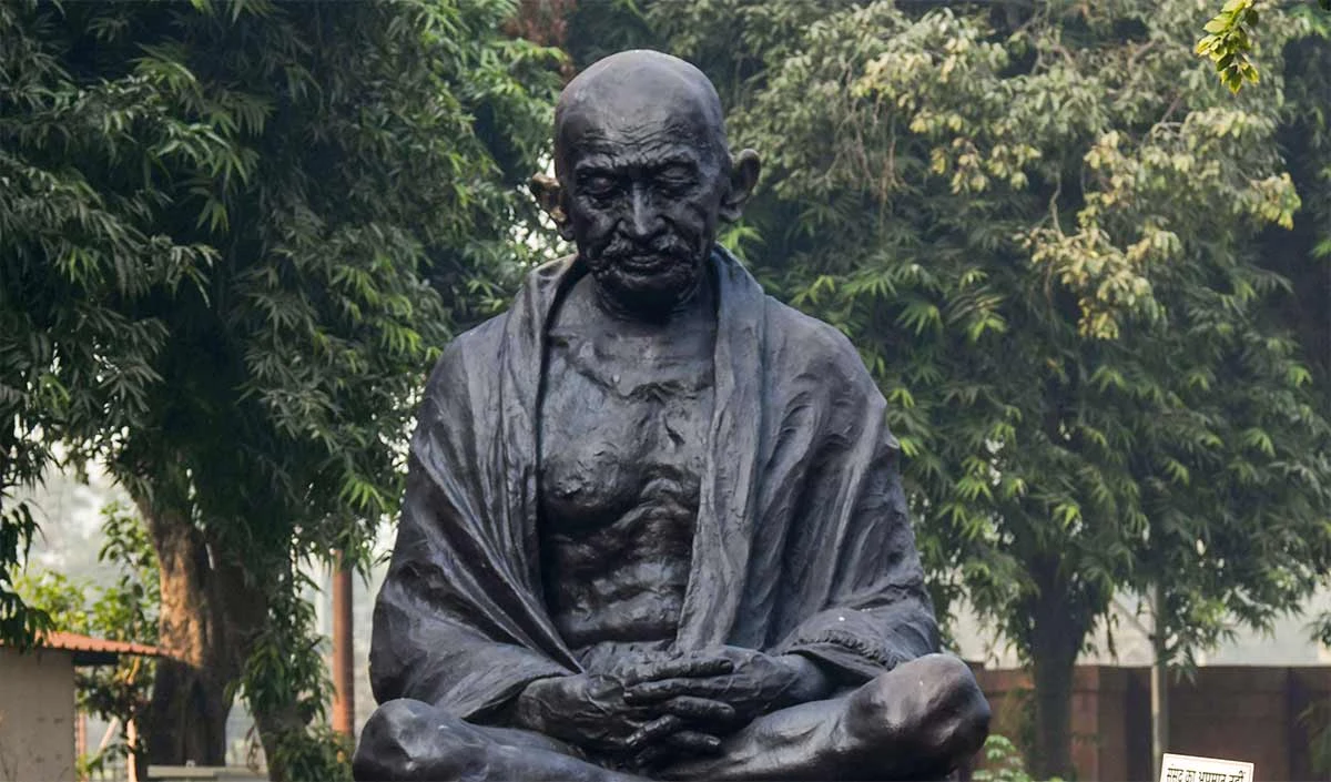 Mahatma Gandhi Mahatma Gandhi
