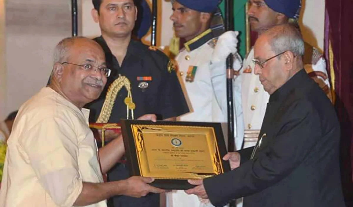 Shridhar Paradkar Shridhar Paradkar