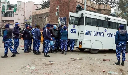 Delhi Turkman Gate Violence | फैज-ए-इलाही मस्जिद के पास पथराव में 12वीं गिरफ्तारी, रडार पर जामिया नगर का यूट्यूबर, पूछताछ जारी