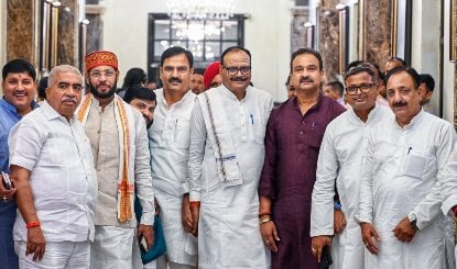 Akhilesh Yadav के दावे पर बोले UP Deputy CM Brajesh Pathak, BJP का एक भी MLA नहीं टूटेगा