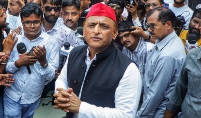 बीजेपी अपना दफ्तर चुनाव आयोग में खोल ले, Akhilesh Yadav की दो टूक, गिरफ्तार छात्रों की रिहाई की मांग