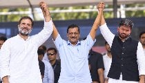 Kejriwal की हरी झंडी के बाद Congress-CJP में हुई दोस्ती! क्या पंजाब चुनाव मिलकर लड़ेंगे कांग्रेस और AAP? Kejriwal की हरी झंडी के बाद Congress-CJP में हुई दोस्ती! क्या पंजाब चुनाव मिलकर लड़ेंगे कांग्रेस और AAP?