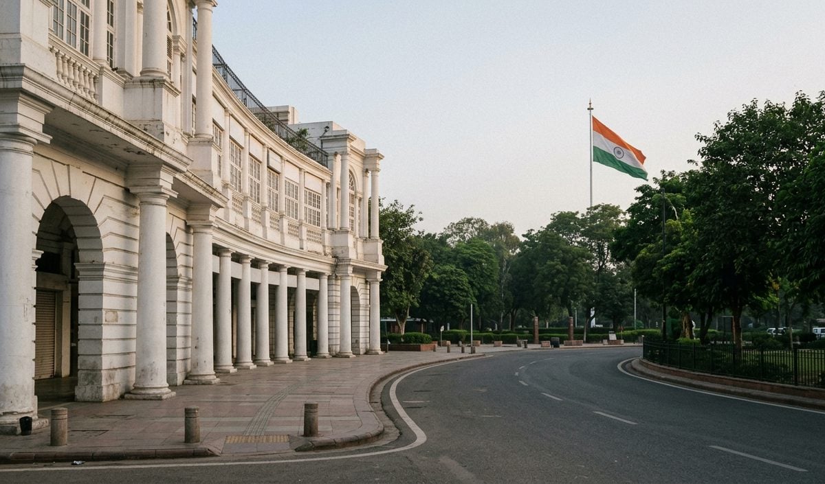 कॉजपा के प्रदर्शन से पहले Delhi Police ने बढ़ाई Connaught Place और जंतर-मंतर पर सुरक्षा कॉजपा के प्रदर्शन से पहले Delhi Police ने बढ़ाई Connaught Place और जंतर-मंतर पर सुरक्षा