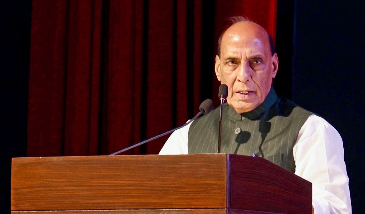 स्वदेशी तकनीक से मजबूत होगी सैन्य ताकत, Rajnath Singh ने IITs और DRDO संग मांगा तालमेल