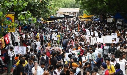 ज्ञानेश कुमार के समर्थन में उतरे 30000 लोग, बयान से तहलका!