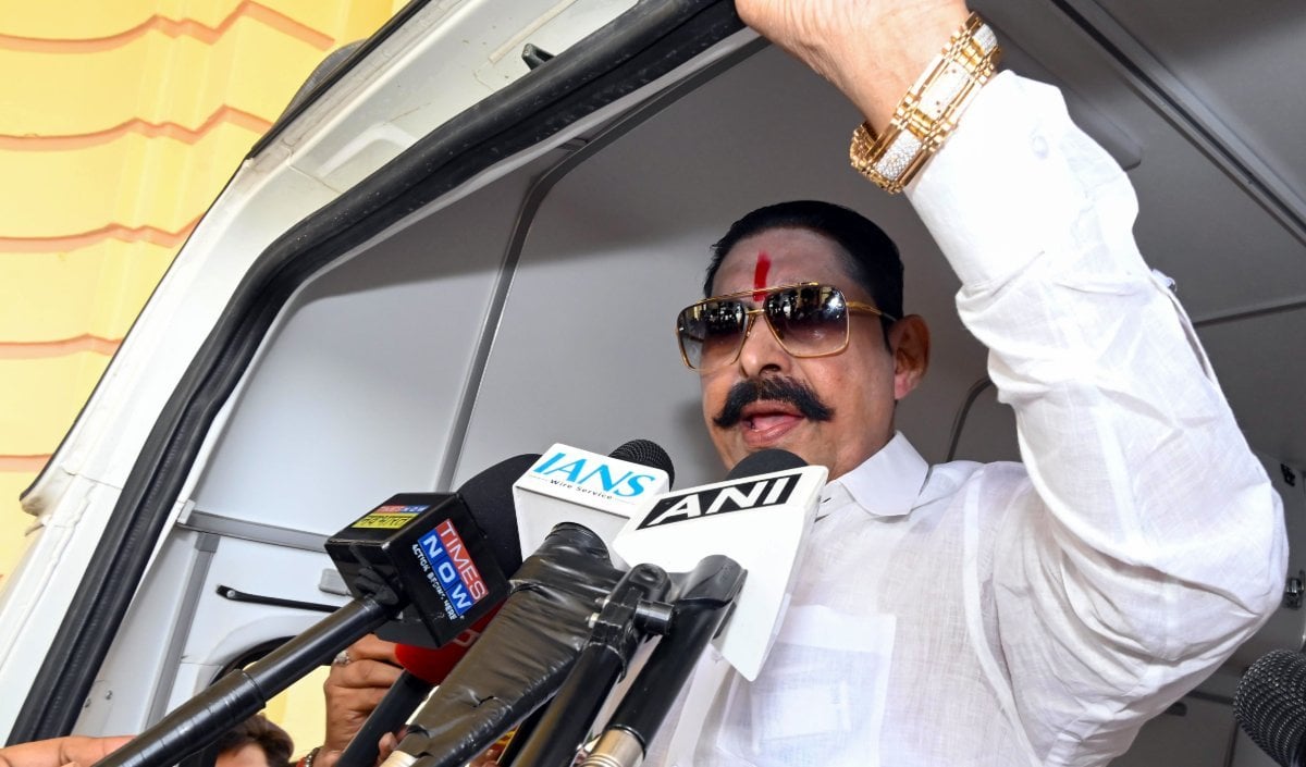 Anant Singh के बयान से सियासी बवाल, JD(U) ने किया Nitish Kumar का बचाव