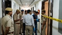 'हम यह दुनिया छोड़ रहे हैं', गुरुग्राम में टेक प्रोफेशनल ने कंपनी को भेजा ईमेल, पत्नी की हत्या के बाद खुद की आत्महत्या 'हम यह दुनिया छोड़ रहे हैं', गुरुग्राम में टेक प्रोफेशनल ने कंपनी को भेजा ईमेल, पत्नी की हत्या के बाद खुद की आत्महत्या