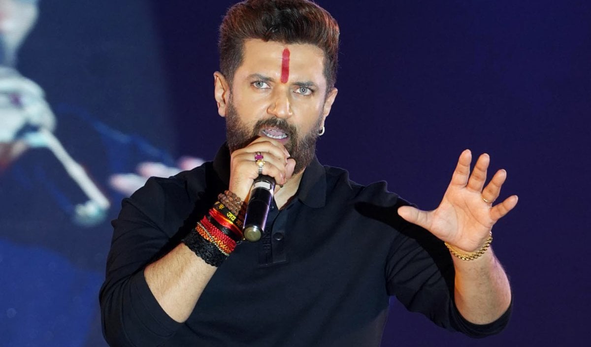भारतीय नागरिक नहीं हैं, प्रदर्शनों से दूर रहें, Imran Khan पर बरसे Chirag Paswan